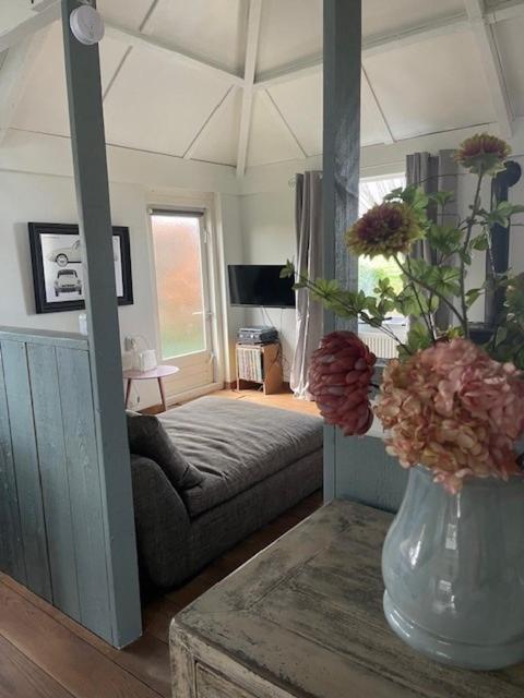 Holiday Cottage De Garage Inn Hank Esterno foto
