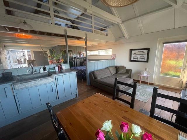 Holiday Cottage De Garage Inn Hank Esterno foto